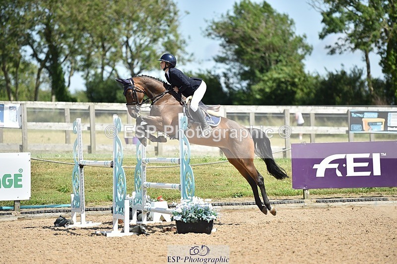 250628-145236-05577 - Cls 12 Newcomers Jump offs & Presentations