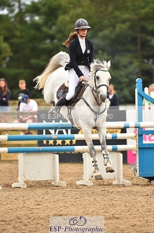 230618-134510-12781 - Cls 25 Pony Foxhunter & 1.10m Open