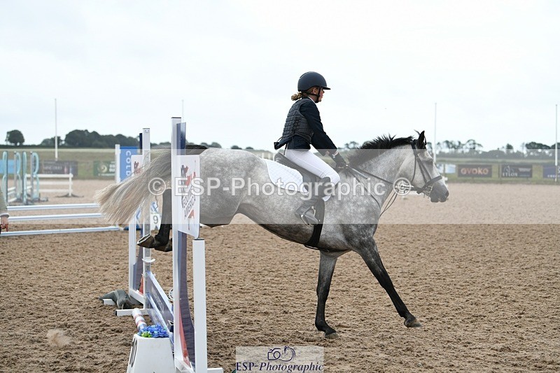 250807-100832-00072 - 60cms Round 1