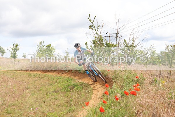 A41A7323 - MTB East R7 Twisted Oakes 8th June 2025 10:30 Female Adult Elite+Female U14/U16Juv/Youth Race