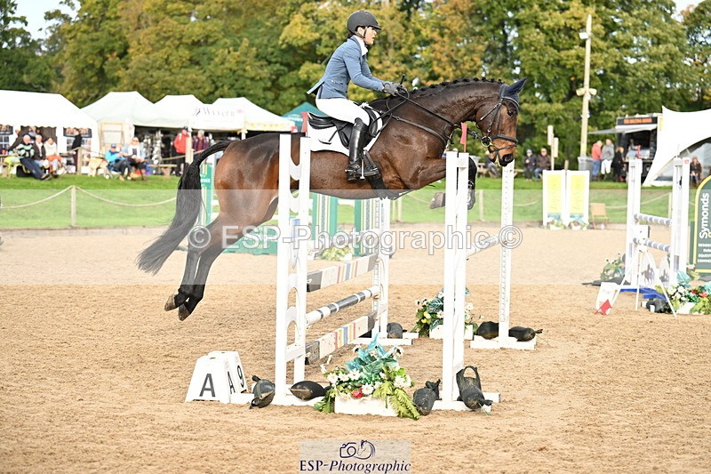 251024A-102041-06408 - B-135-Eva.Carse