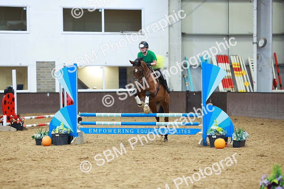 SBM_002811 - Class 4 - Pairs