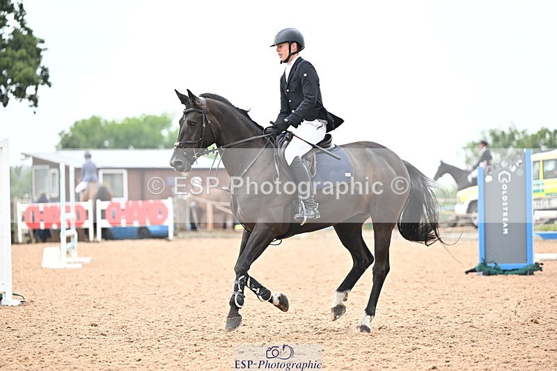 240828A-113947-00320 - Cls 2 Snr Discovery and 1m Open