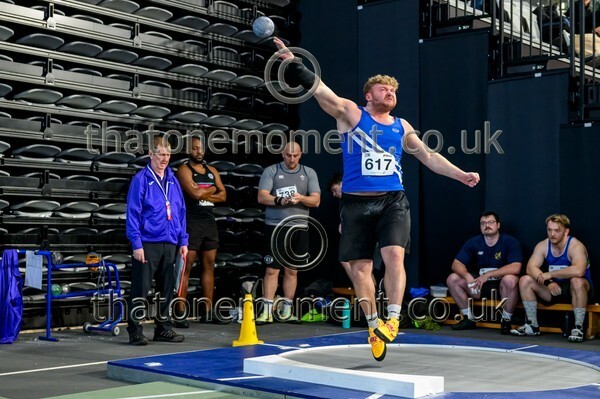 SenInd26-819575 - Field Male