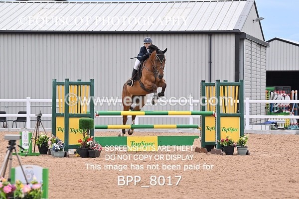 BPP_8017 - CLASS 17 FRI The Farriers Challenge Senior 1.15m Open Inc 1.15m Members Cup