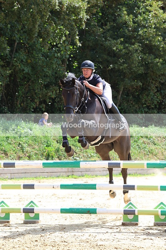 3E7A1681 - Class 8: Senior Newcomers/1.10m open
