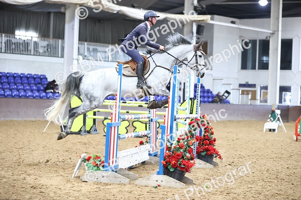 SBM_003866 - Class 12 - Senior Foxhunter 1.20m