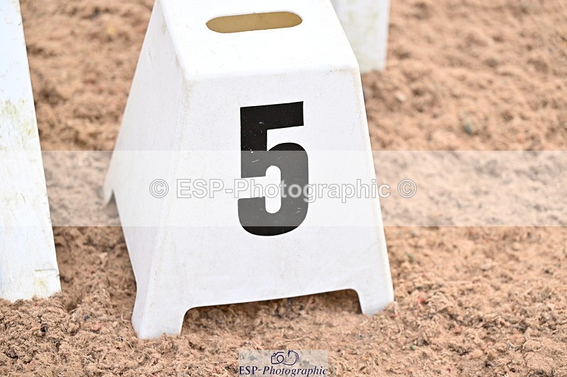 240828A-151144-01142 - Cls 1 Snr British Novice and 90cm Open