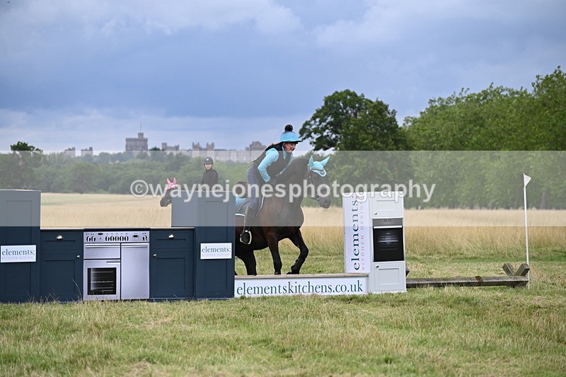 WJ6_3121 - Time at Jump 11:06 to 11:40