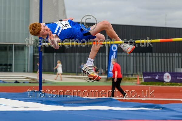 Age25SAT-914884 - Field Male