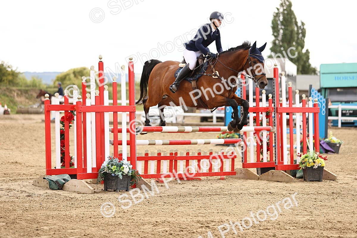 SBM_013376 - Class 14 - Senior Discovery - 1.00m Open