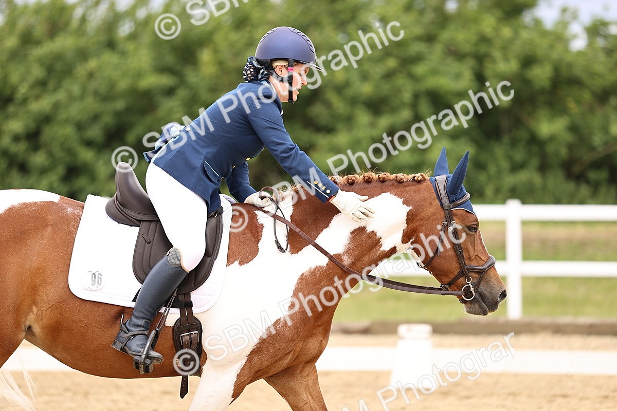 SBM_002857 - Class 2 - Novice 4 - 12.00-13.10