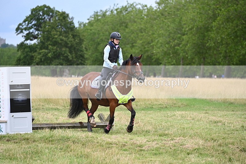 WJ6_3764 - Time at Jump 11:41 to 12:19