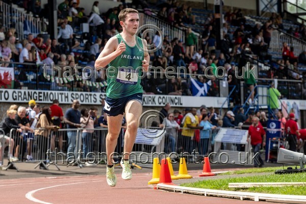 SIAB23-914351 - Track Male Set Two