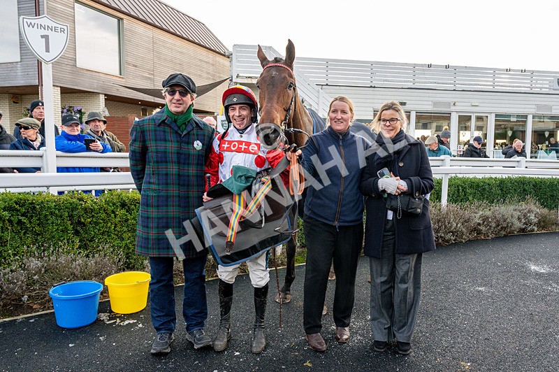 211125-Race 4-Silver Hill-2132 - Race 4