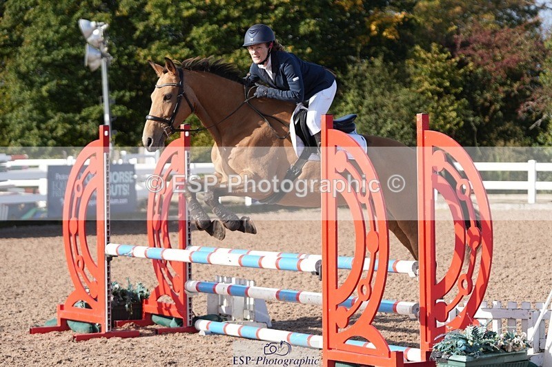 251004-102400-01760 - Cls 15 British Novice and 90cm Open
