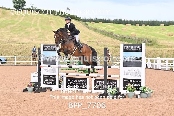 BPP_7706 - CLASS 16 FRI GFS Saddles Senior Newcomers/1.10m Open