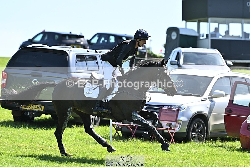 240525-110118-12177 - 325-MIDNIGHT_ENDEAVOUR-Tom_Jackson