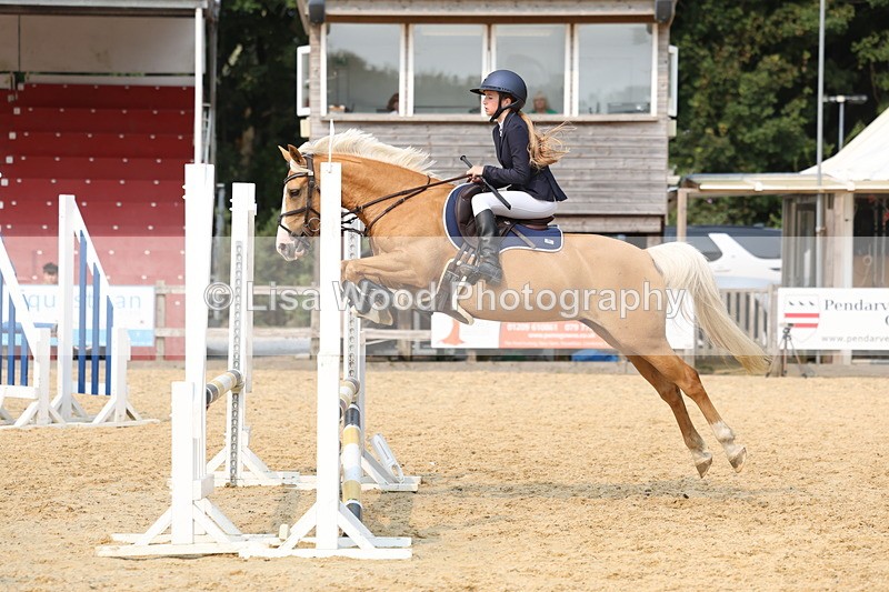 3E7A2971 - Class 12: Junior 80cm