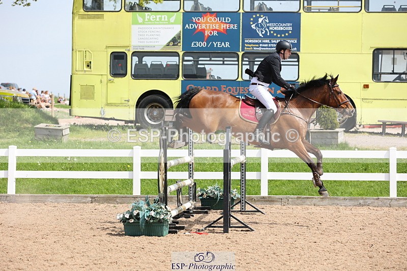 240510A-141950-07585 - Cls 17 1.05m National Am Quali