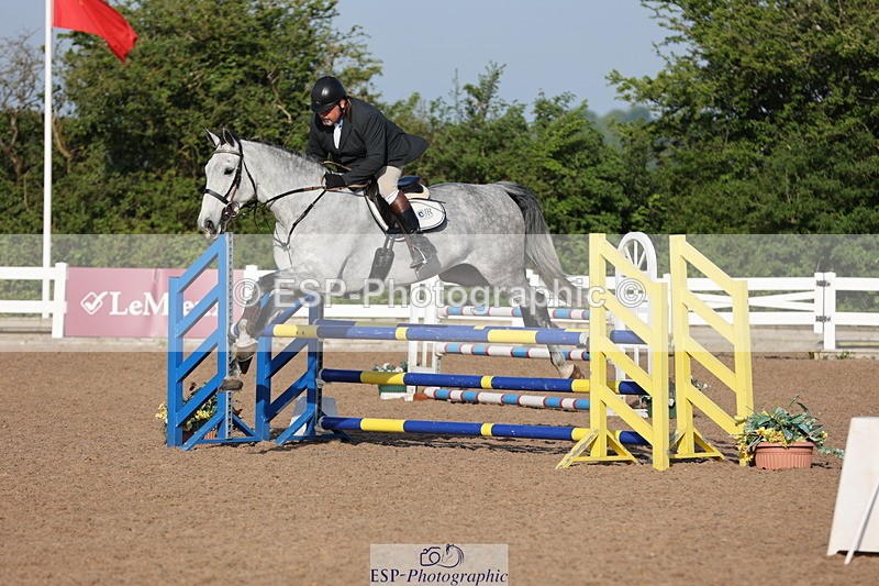 240510A-081602-04153 - Cls 13 British Novice and 90cm Open