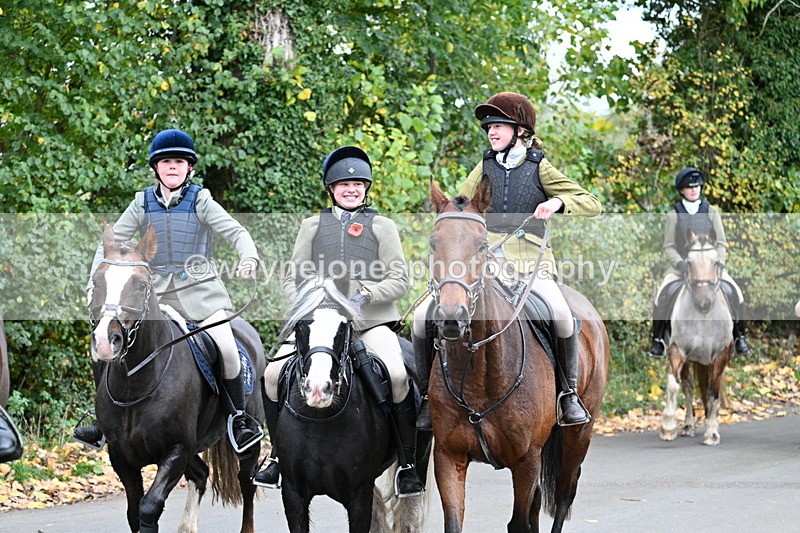 WJ7_7357 - Walk Home..