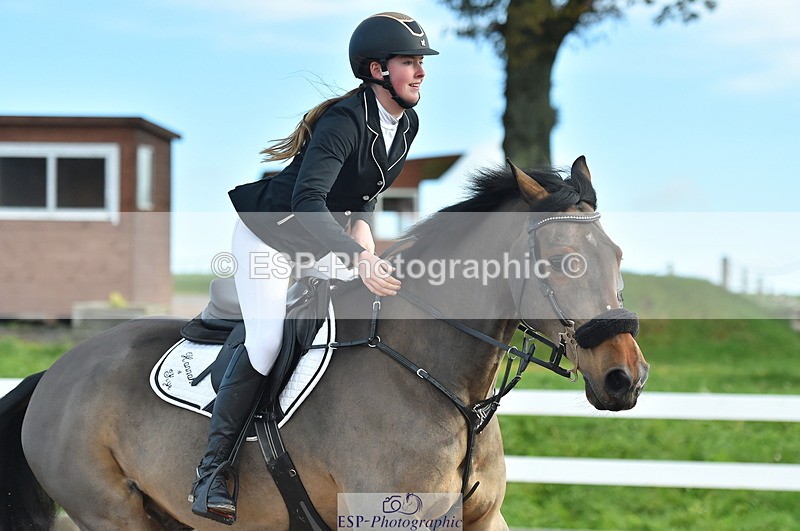 231111A-114050-01733 - Cls 11 Snr 1.05m Open