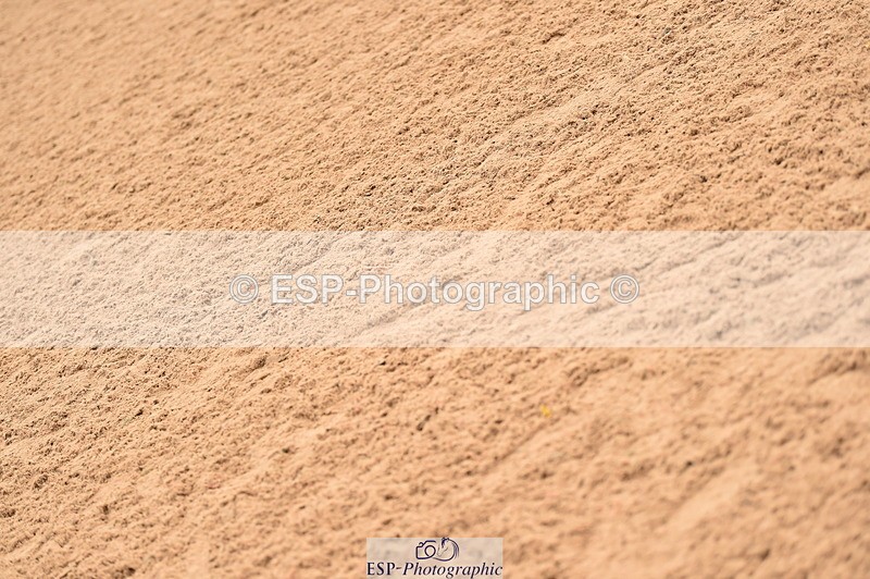 231122A-141156-00597 - Cls 5 Foxhunter & 1.20m Open