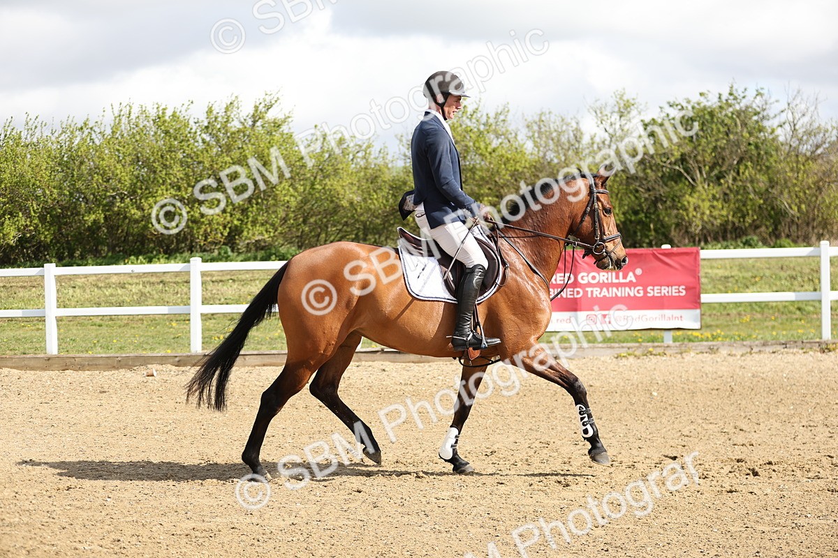 SBM_000126 - Class 1 - Clear Round