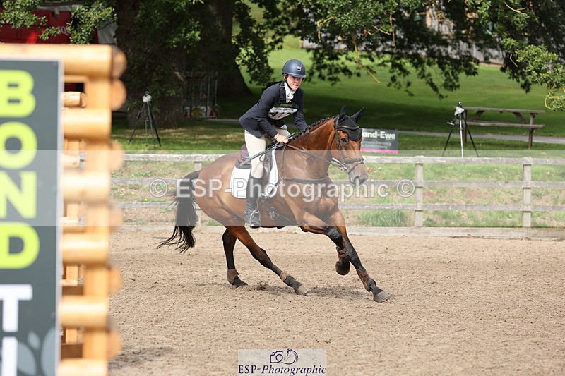 240804-103334-11141 - 412-Tilly_Swanton-QUINTUS_GRANDIA_Z