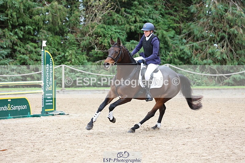 251026A-125240-24895 - G-551-Helen.Daly