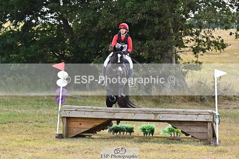 250803A-162210-16794 - Q-756-Sarah.Whitehead-SHAKE.HIM.UP