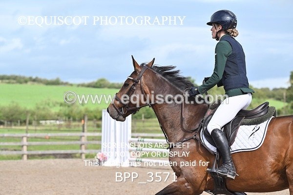 BPP_3571 - CLASS 38 SUN  0.95m Amateur Championship Qualifier