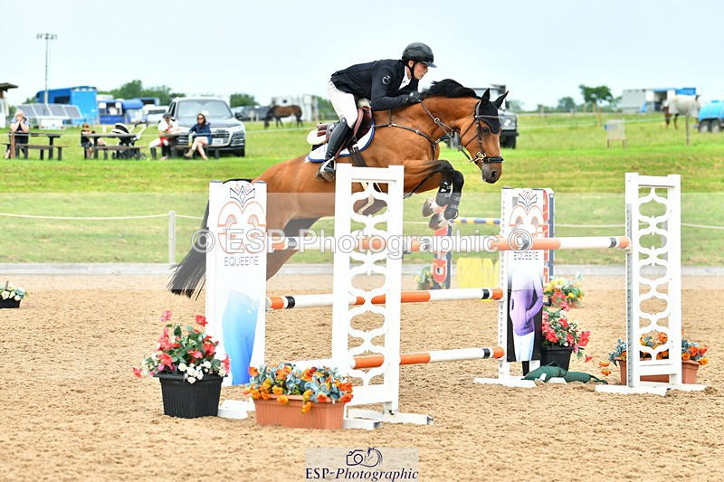 230611A-150139-06372 - Cls 28 Chard Grand Prix