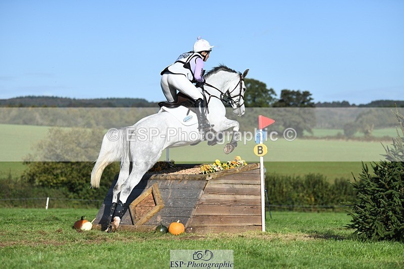 231022-112417-26215 - 250-COOLEY.COUTURE-Gemma.Stevens-XC