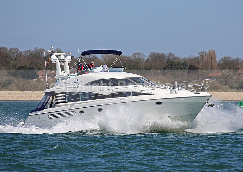 130420 SANDYMAN FAIRLINE SQUADRON WT7A4208 - Flybridge Cruisers
