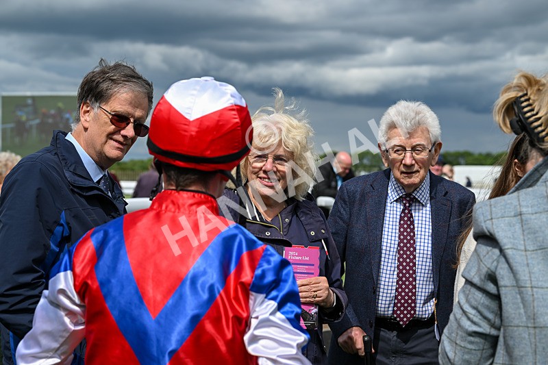 290524-Race 4-Makeen-6246 - Race 4