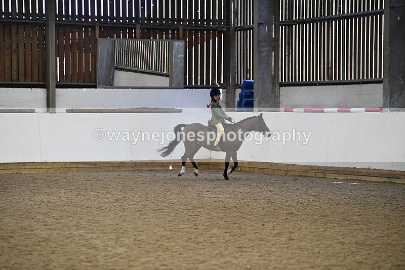 WJ5_6030 - Class 9 Ridden Veteran