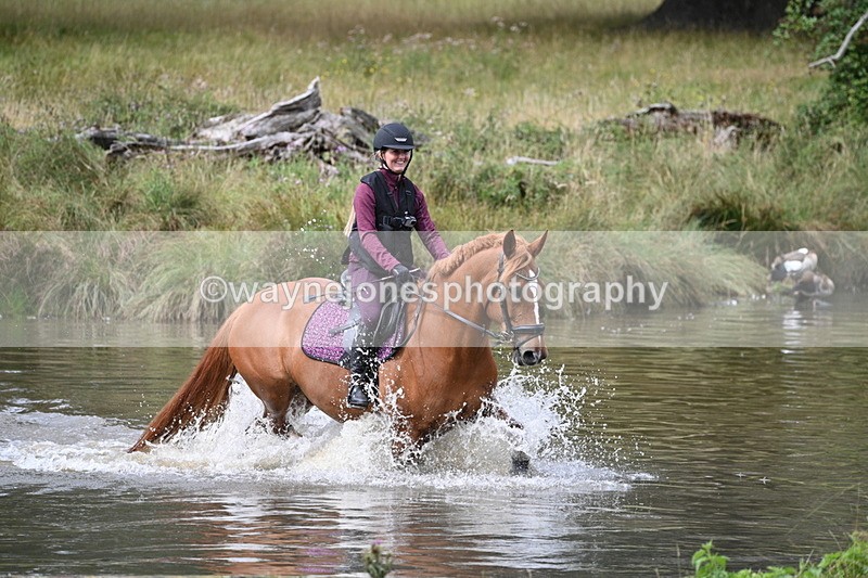 WJ7_2051 - Time at Water 11:14 to 11:36