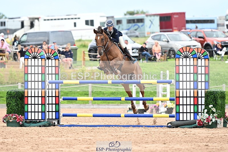 240802A-164507-05617 - Cls 19 National 1.30m Open