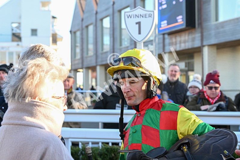 221124-Race 4-Duke Of Luckley-5226 - Race 4