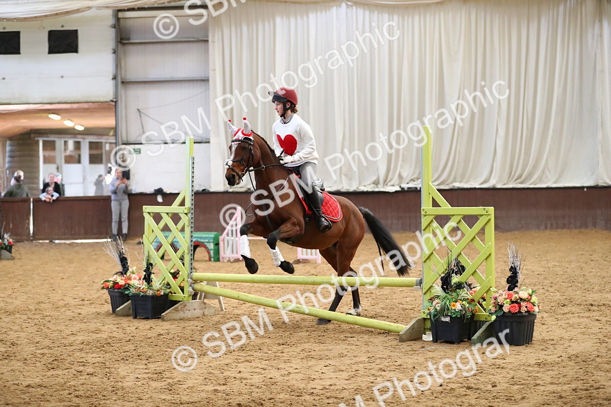 SBM_001831 - Class 3 - Horse & Hound