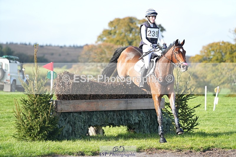 251024A-152913-14443 - C-239-Ellie.Townend