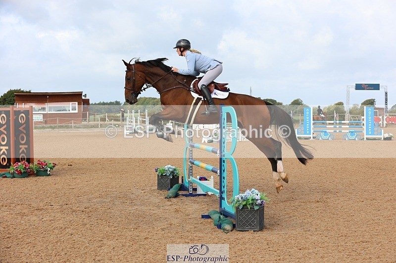 250911-103403-00643 - Cls 2 Snr Newcomers