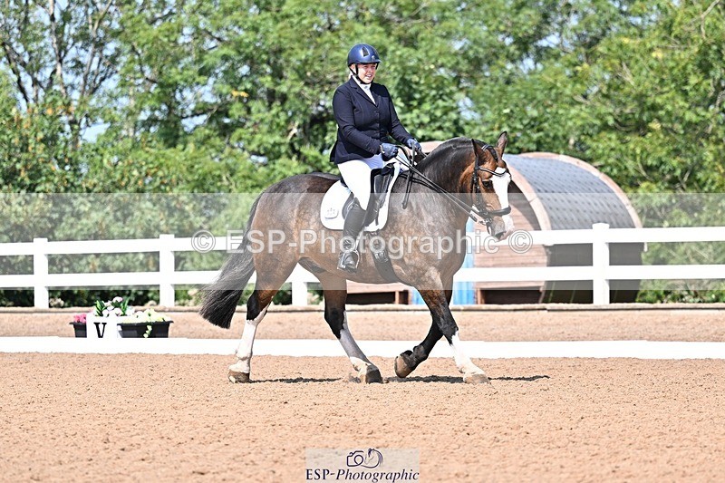 250816-120634-03909 - 134-Abby.HayesRathnagrew.Pride