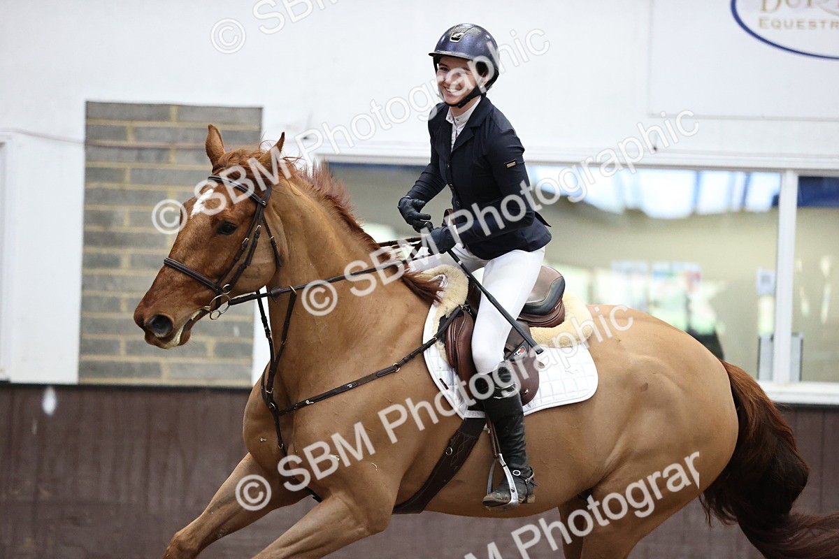 SBM_005444 - Class 17 - Senior Newcomers 1.10m