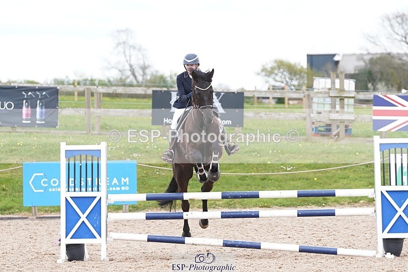 250414-135758-01046 - 90cm Round 2