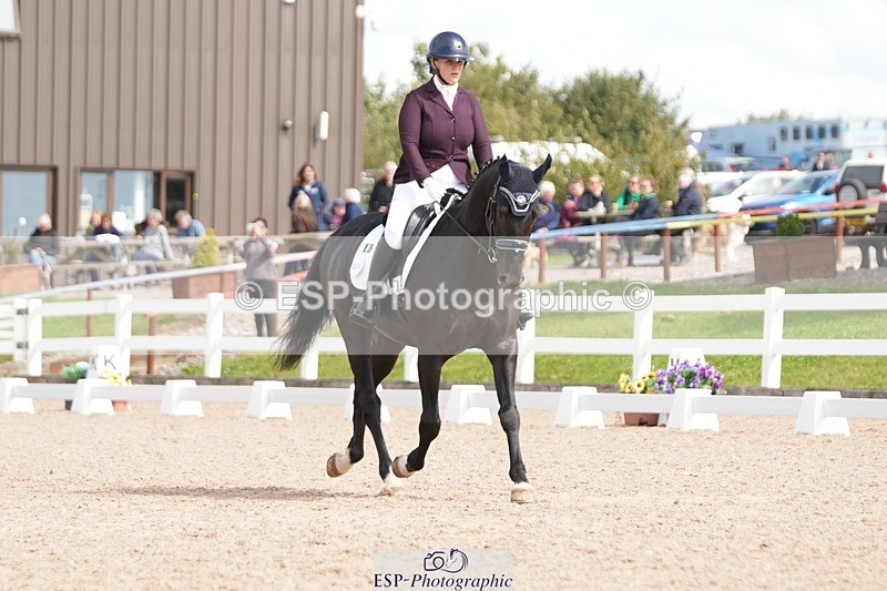 250906-120803-02108 - 064-Katie.MulvihillBilly.Romeo