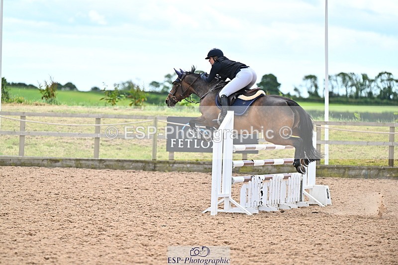 240608A-133525-02599 - Cls 4 Snr Newcomers and 1.10m Open