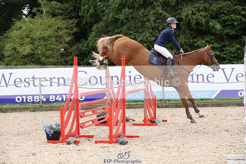 240711-124235-27241 - Cls 122 1.10m Amateur Quali